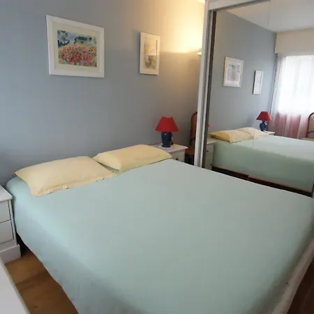 Cosy Porte Doree *