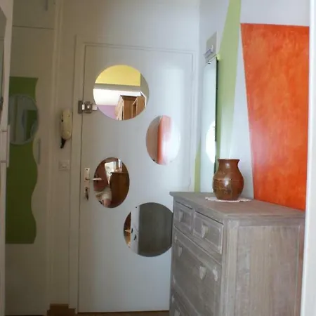 Cosy Porte Doree Apartment Paris